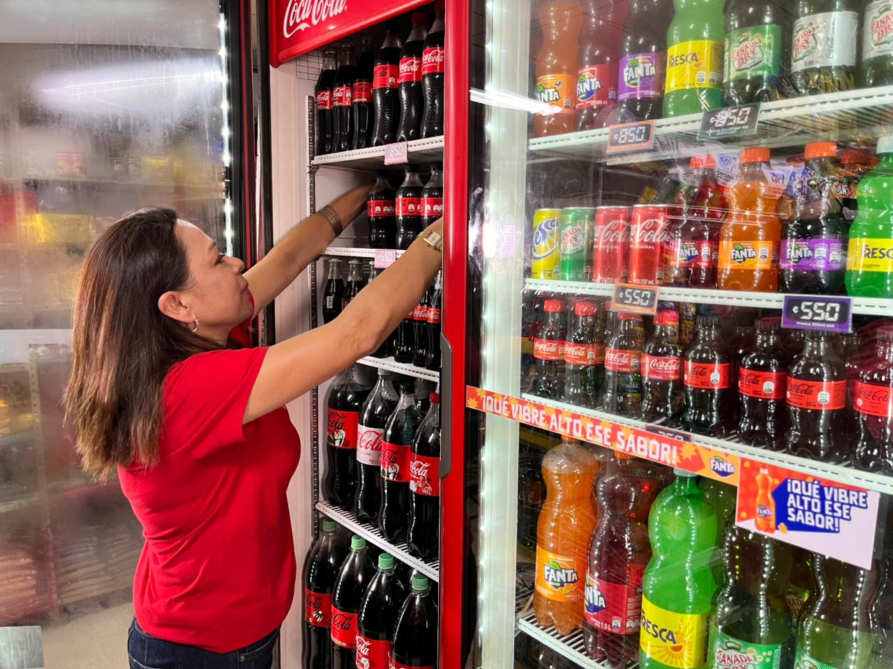 Coca-Cola FEMSA impulsa el crecimiento de 184 micro y pequeñas empresarias en Costa Rica con su programa Mujeres ON